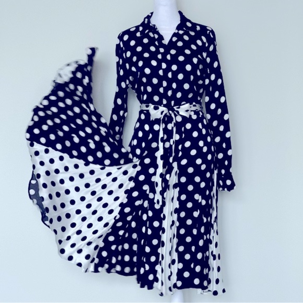 Carolina Herrera: Black & White Long Sleeve Polka Dot Button Up Midi Dress